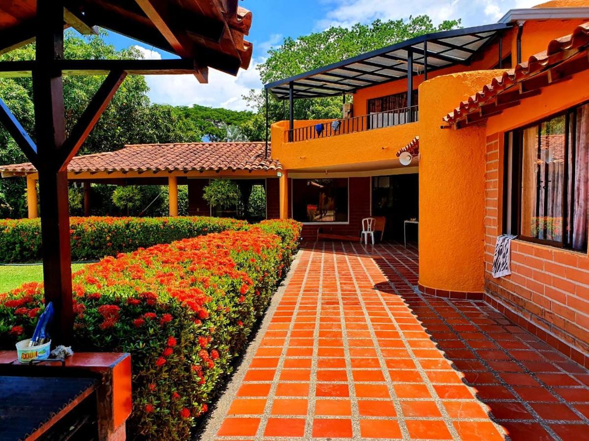 Finca Hacienda El Castillo Santa Fe De Antioquia Extérieur photo