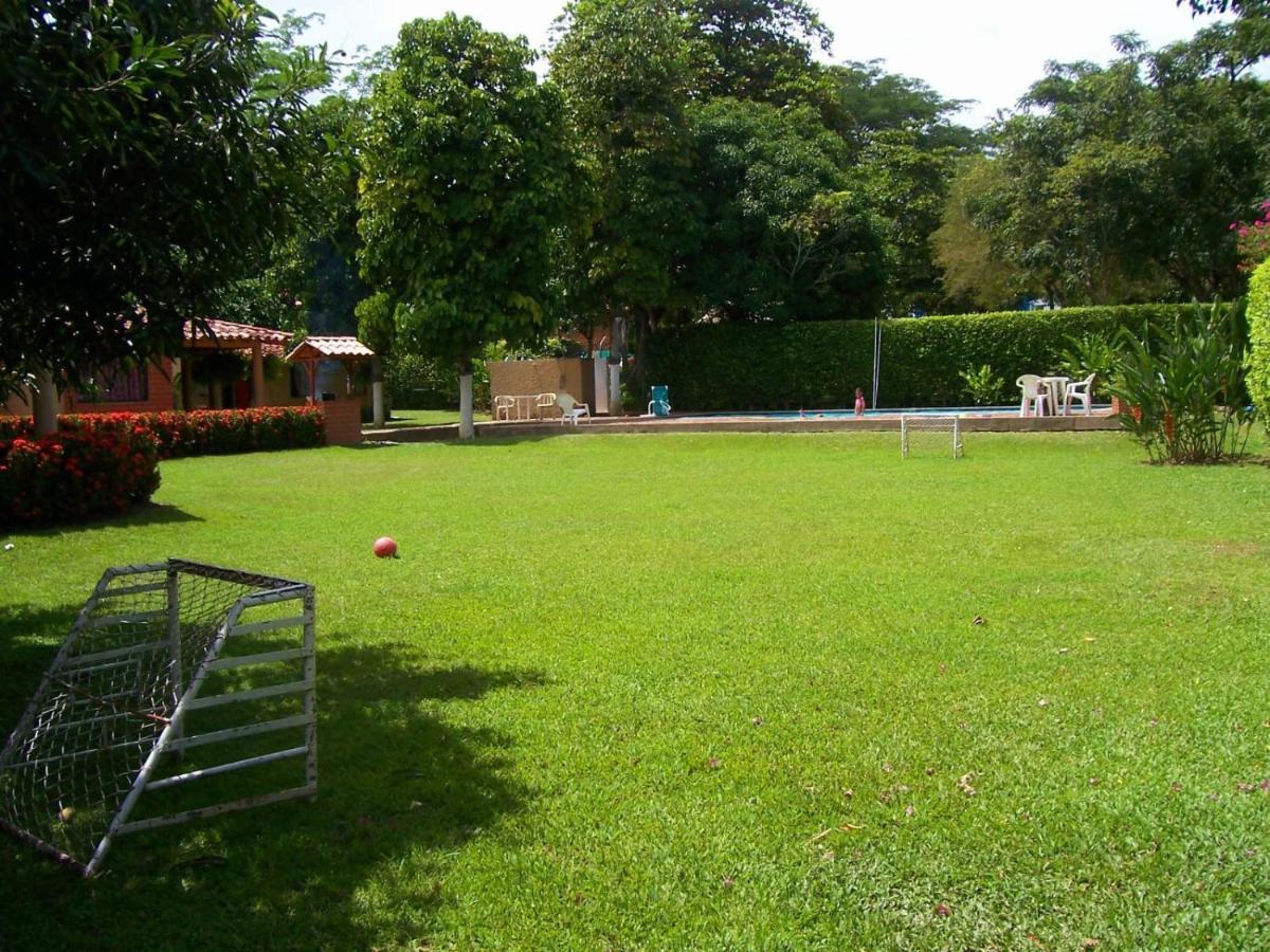 Finca Hacienda El Castillo Santa Fe De Antioquia Extérieur photo