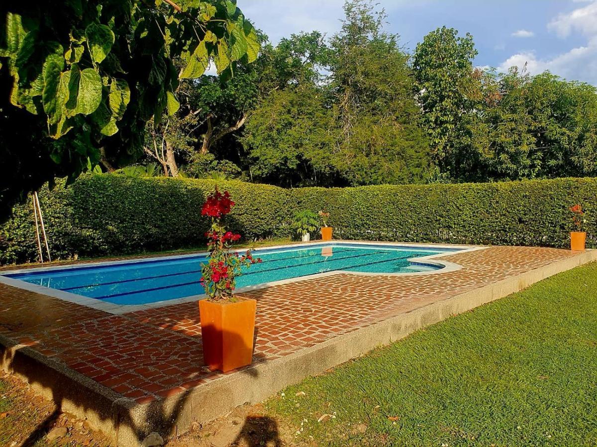 Finca Hacienda El Castillo Santa Fe De Antioquia Extérieur photo